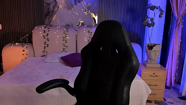 SarahCastro1_ live
