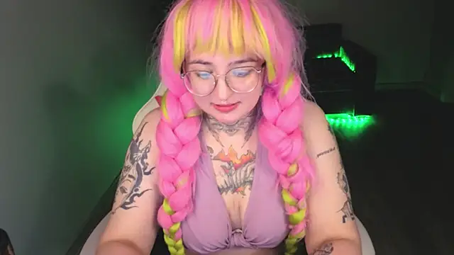 Eva_Witcher live