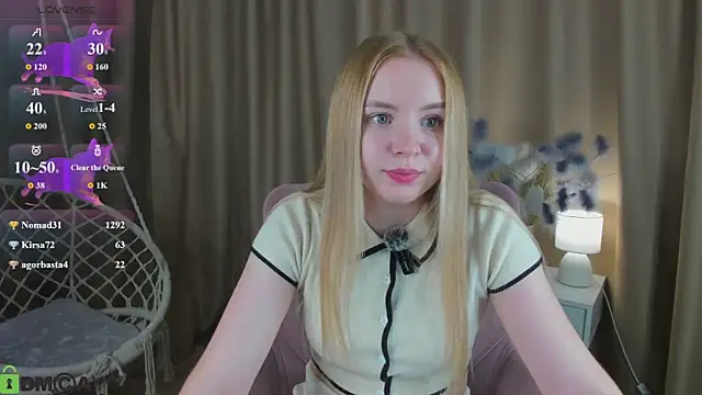 Linda__Bloom live