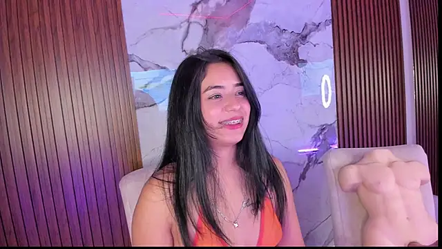 GabyHott_ live