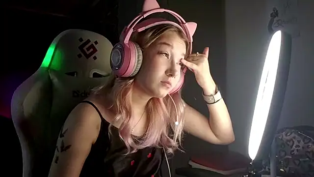 FunnyLila live