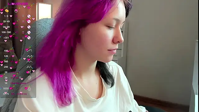 EmilyTrase live