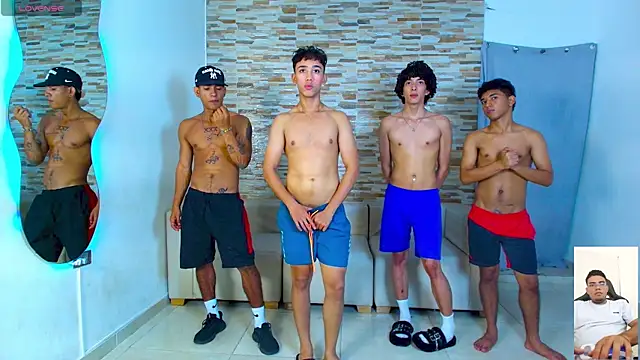 kinkyhousexxxx live