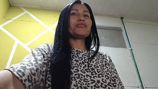 Nicolsweet_ live