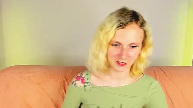 LikiLips live