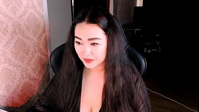 Emma_Uilson live