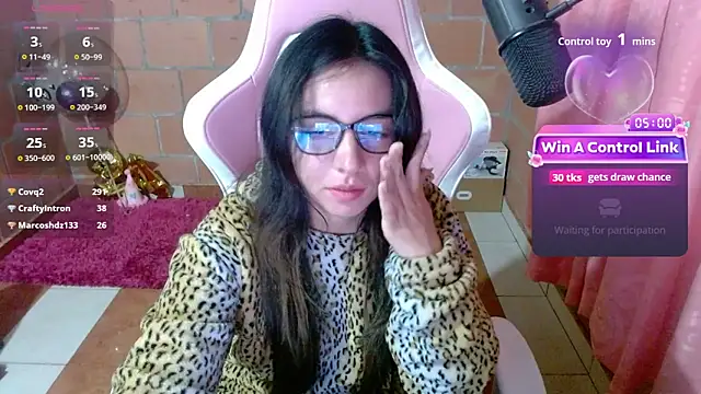 Maggie_Fox3 live