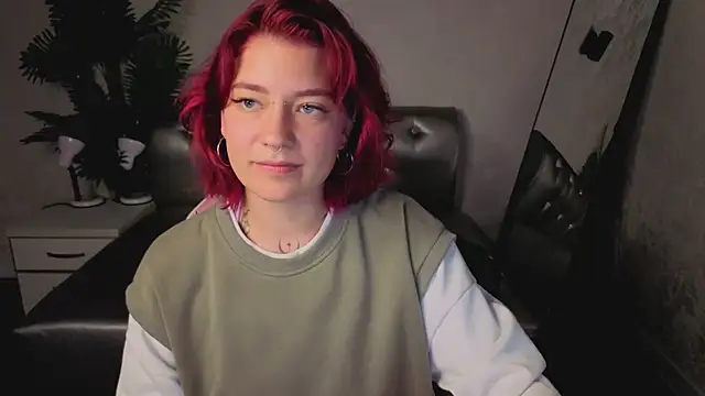 Nikki_Gringer live