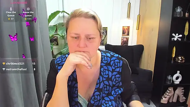 ScarlettSoft live