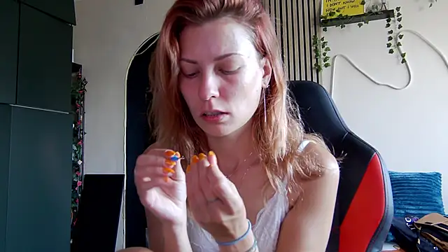 karo123421 live