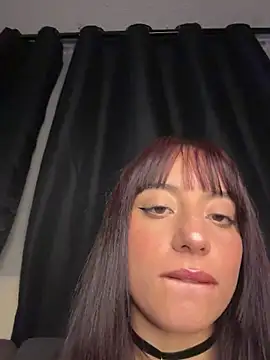 Mia_fiire live