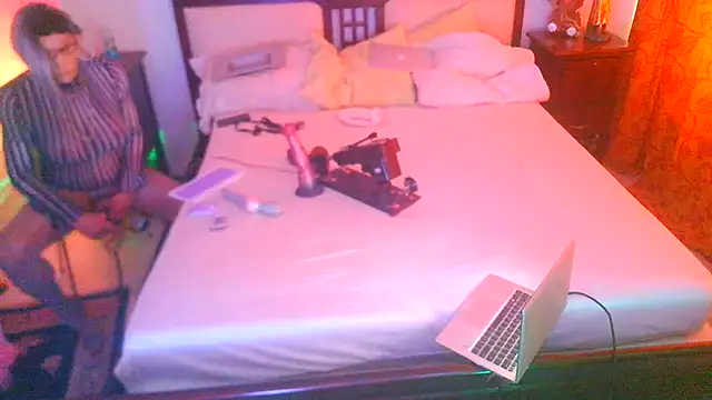 CharlotteVixxens live