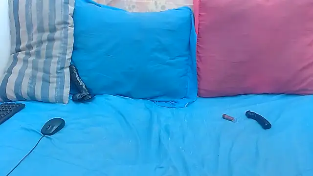 ExoticLenny32 live