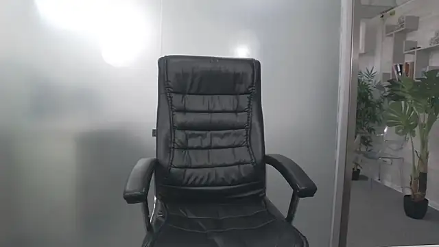 YaraXCox live