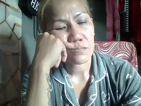 pinayheartaker live