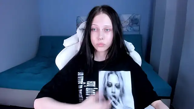 SugarBunny18 live