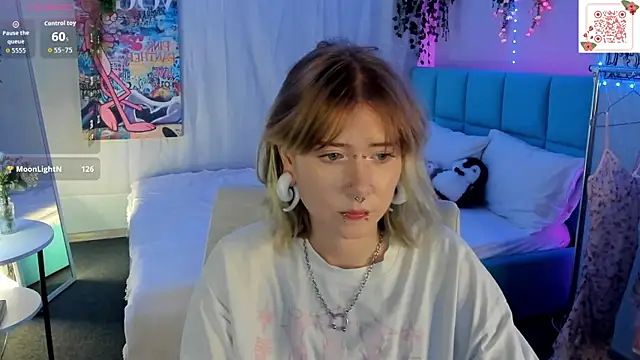 Elira_Vane live