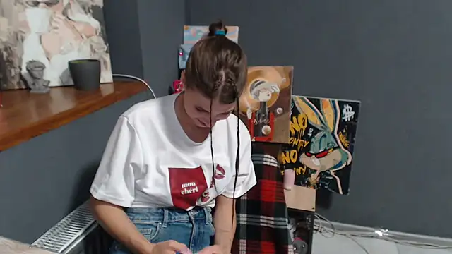 felicity_gold live