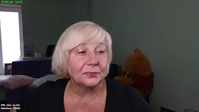 Milane_Milky live
