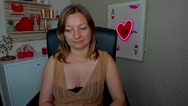 angelaSamt live