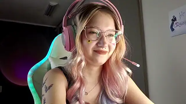 FunnyLila live