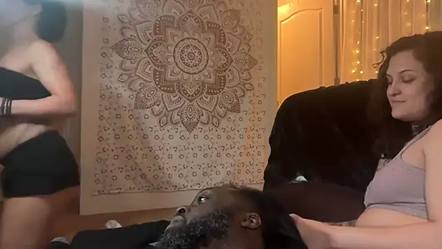 shadowmanNsnowflake live
