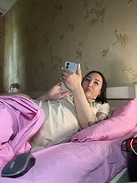 Naughtbaby_2025 live