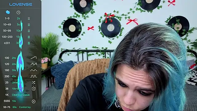 LiraBelle live