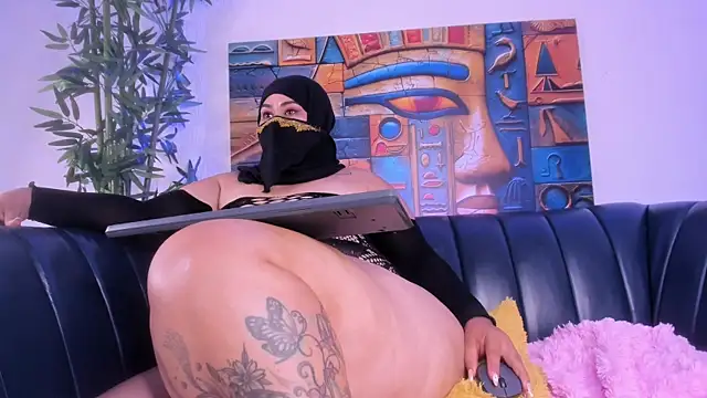 samanee_konn live