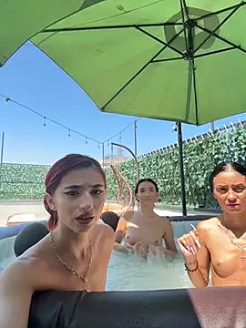 VixenRosse live
