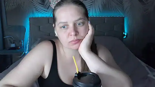 uliastar live