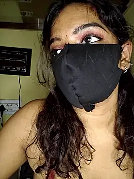vanika2000 live