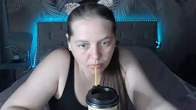 uliastar live