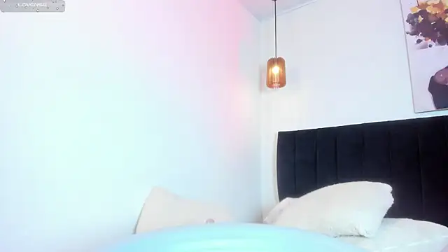dolly_zoe live