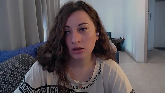 Helen_Adams_ live