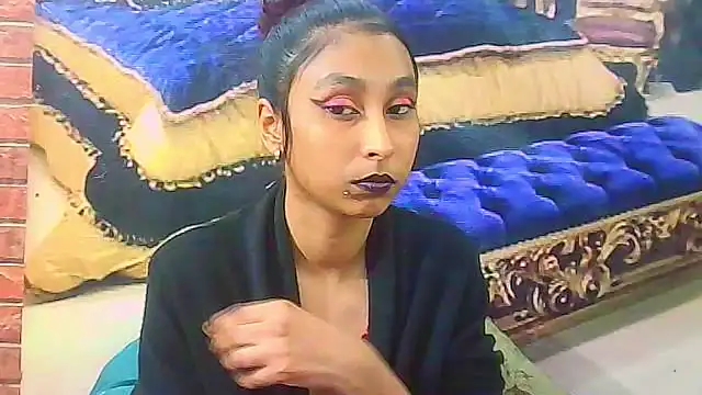 IndianSexyButt live