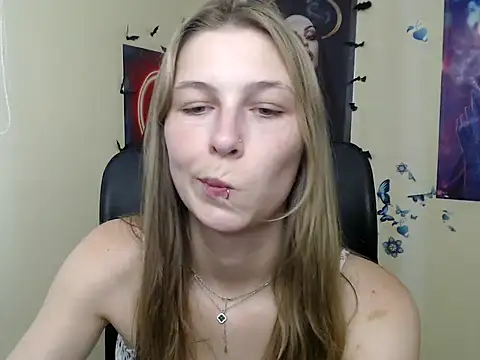 StrangerGi live
