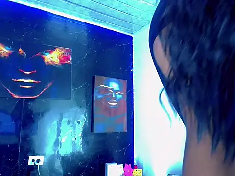 SaramyBigcock live