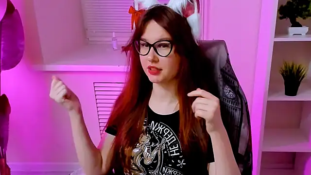 CarolGiggly live