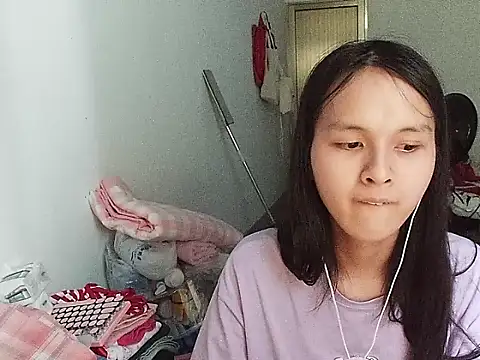 RebelAura live