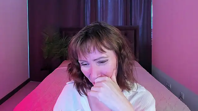 gracekellyyy live