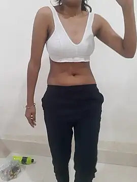 Lal_Pari78 live