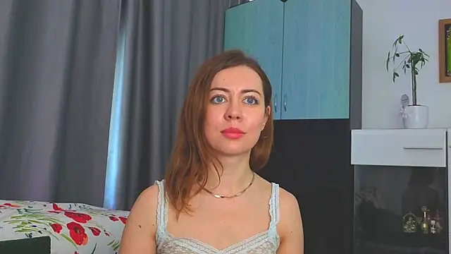 GirlfriendNina live