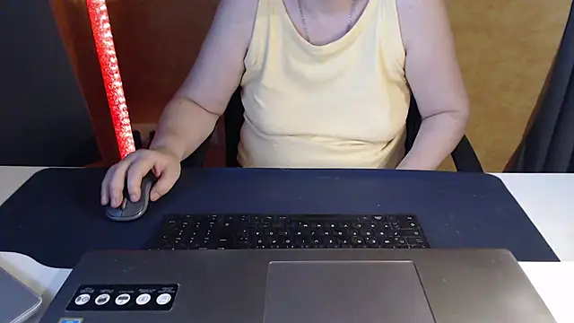 SweetPhoenix76 live