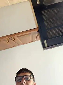 Michel_huge live