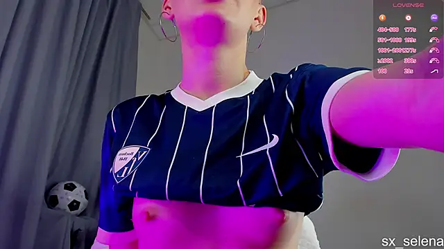 Ice_Strawberry live