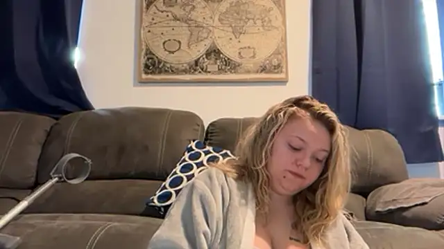 GirlNextDoorAmber profile