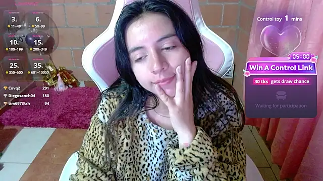 Maggie_Fox3 live
