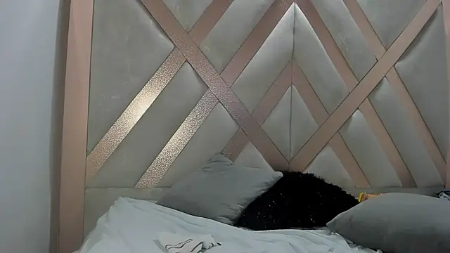 EvelynCarter1 live