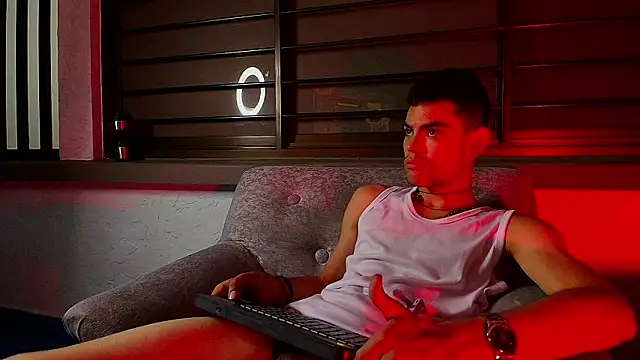 Lycan__ live